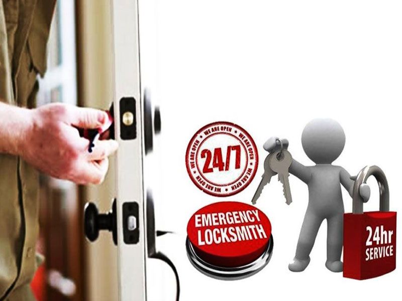 //www.aguilarlocksmith.com/wp-content/uploads/2017/12/emergency-locksmith-services.jpeg